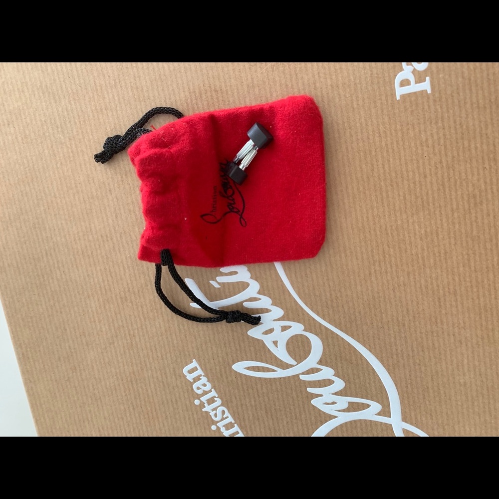 Shoes - Picture 6 of 6